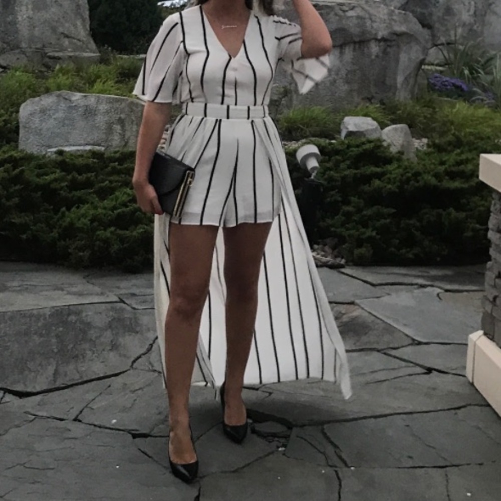 Stripped backless romper